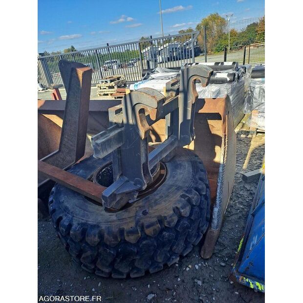 1999 Ahlmann AS200-43392185