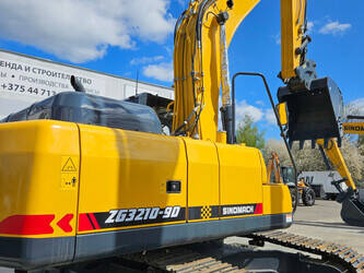 صورة ل حفارات مجنزرة 2025 Sinomach ZG3210-9D للبيع في السعودية