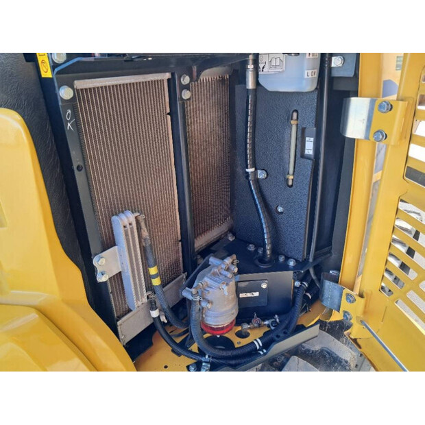 2022 Komatsu PC55MR-5-43393361