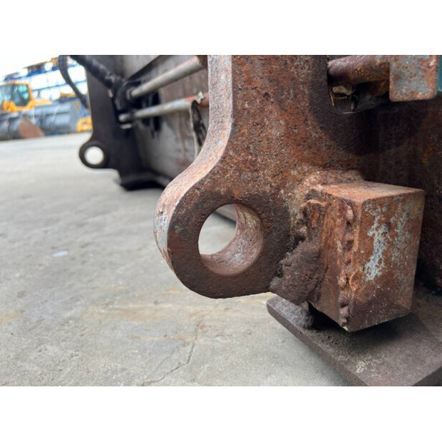 2015 Volvo L120F-43406895