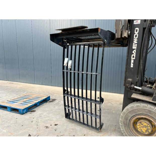 2015 Caterpillar 320F-43406946