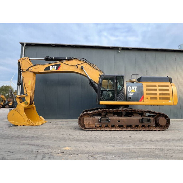 2015 Caterpillar 352FL-43409801