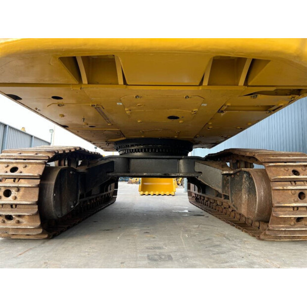 2015 Caterpillar 352FL-43409804