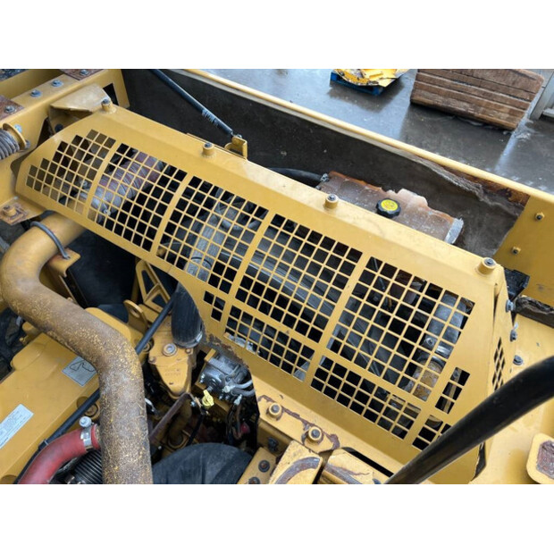 2015 Caterpillar 352FL-43409839