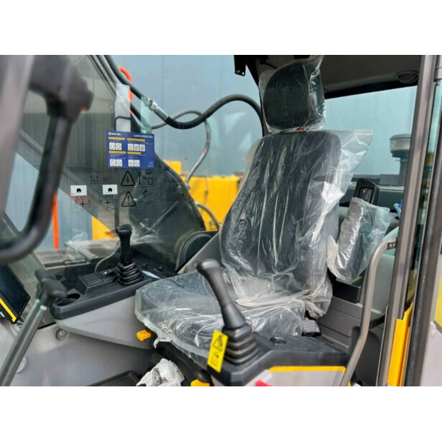 2025 Volvo EC210-43410049