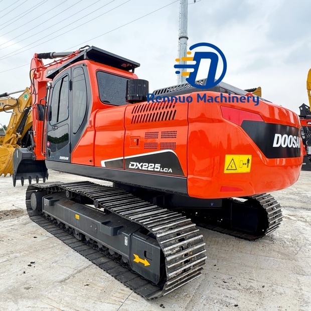 2022 Daewoo / Doosan DX225LC-9C-43411673