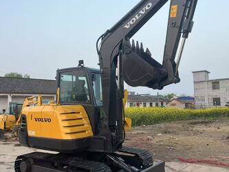 صورة ل حفارات 2024 فولفو EC60D