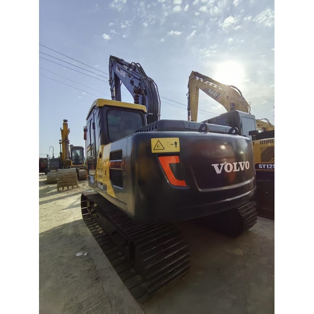 2023 Volvo EC140-43411762