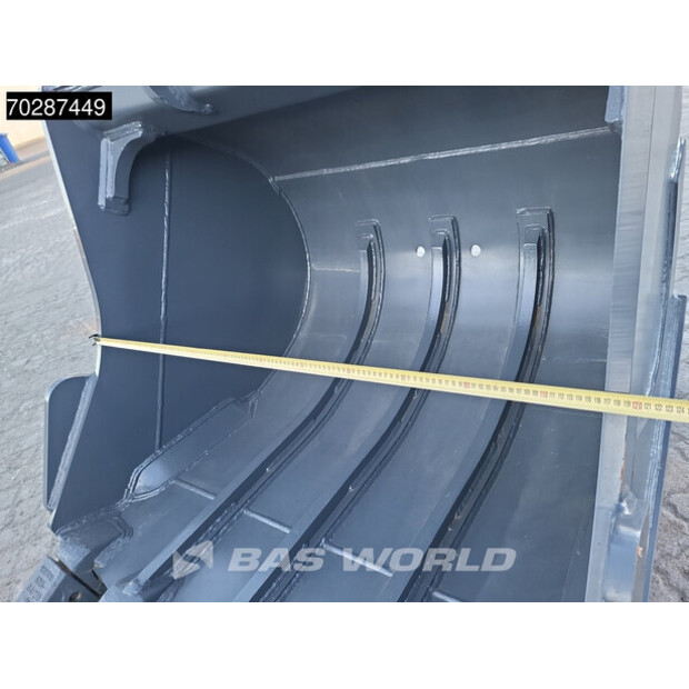 2025 هيونداي R215L-43411973