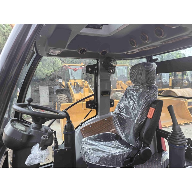 2020 Caterpillar 420F-43412622