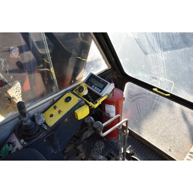 1993 Hitachi KH 230-3-43415199