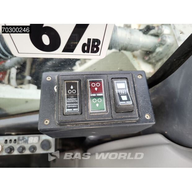 2017 Komatsu PC210LC-10-43415775