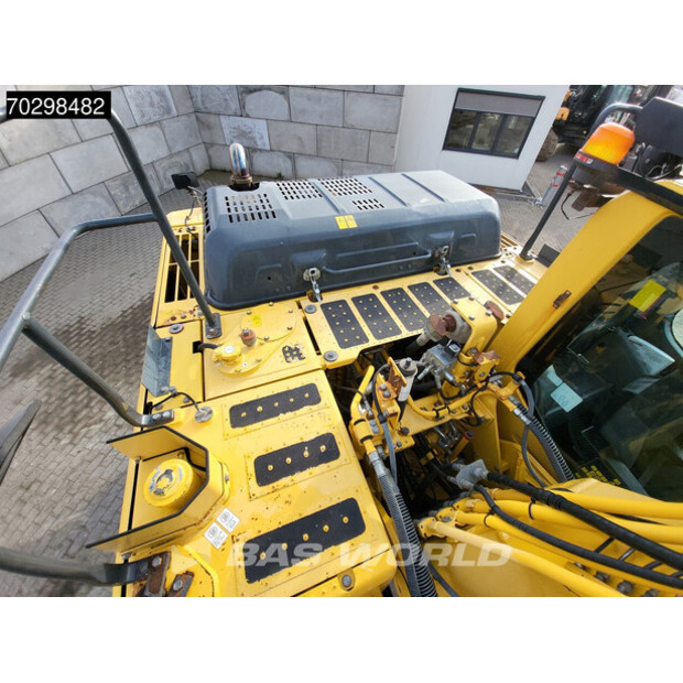 2016 كوماتسو PC210LC-10-43415806