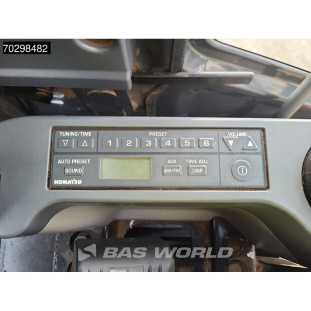 2016 كوماتسو PC210LC-10-43415827