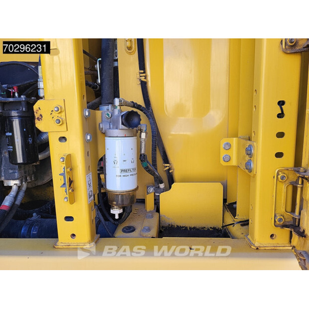 2014 Komatsu PC240LC-10-43415996