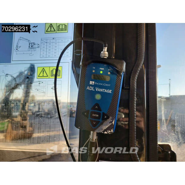 2014 Komatsu PC240LC-10-43416017