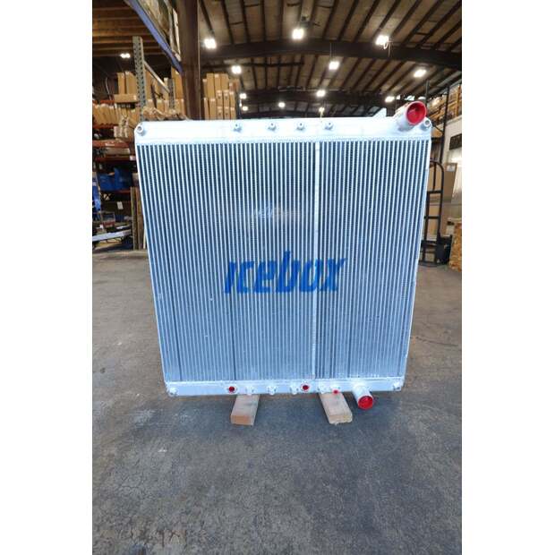 Radiator - Aluminum فريتلاينر مستعملة-43416171