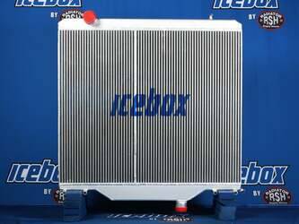 صورة ل قطع الغيار Radiator - Aluminum انترناشونال مستعملة