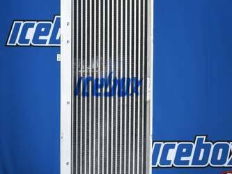 Image for Oil Cooler JOHN DEERE Used