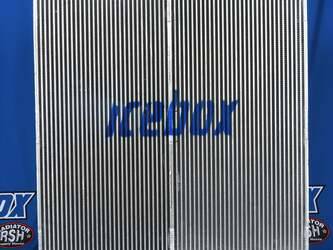 صورة ل Radiator - Aluminum Radiator - Aluminum بيتربلت مستعملة