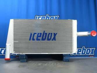 صورة ل مبرد هواء الشحن مبرد هواء الشحن جون دير مستعملة