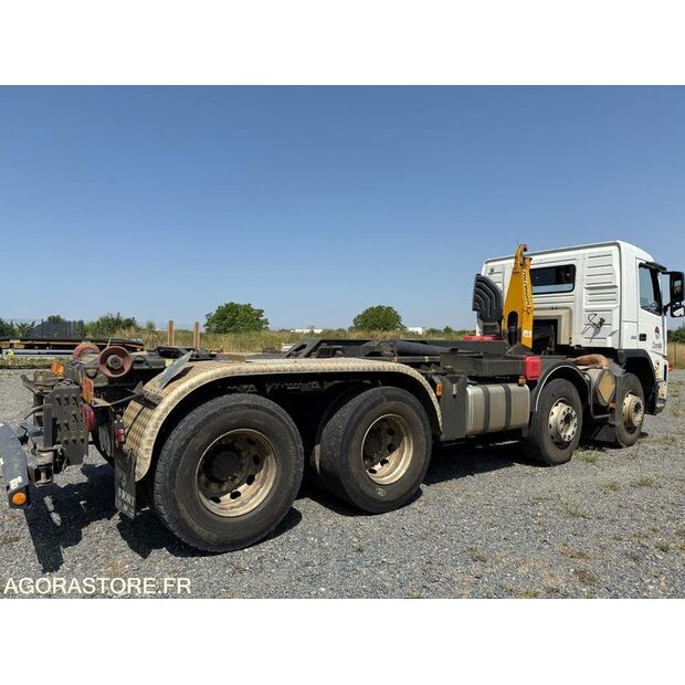 2004 Volvo FM12-43434193