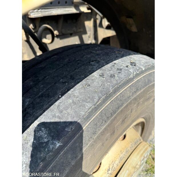 2004 Volvo FM12-43434206