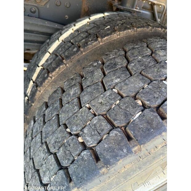 2004 Volvo FM12-43434211