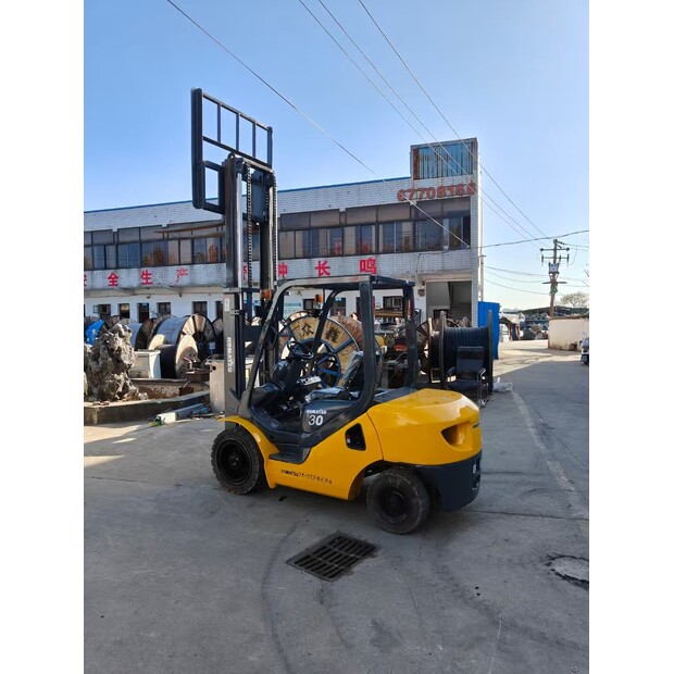 2024 Komatsu FD30-43439994