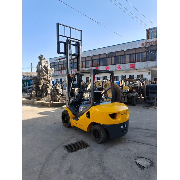 2024 Komatsu FD30-43439995