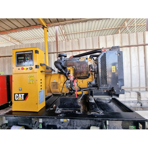 2019 Caterpillar DE110E2-43440170