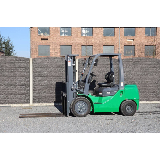 2024 YANMAR FD30-43441252