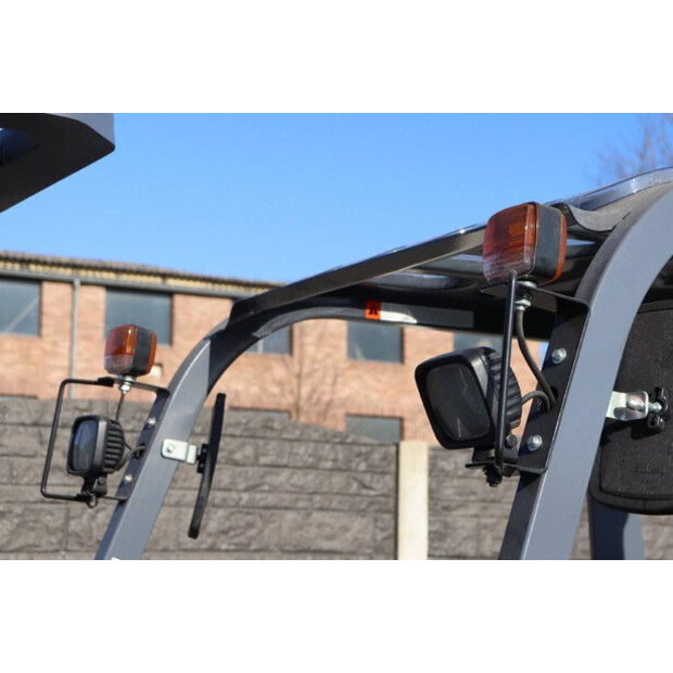 2024 YANMAR FD30-43441262