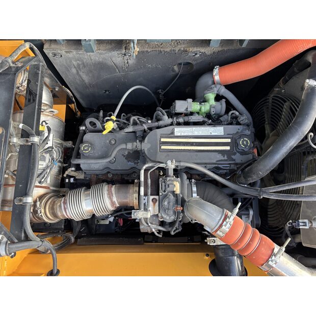 2019 هيونداي HX220L-43448659