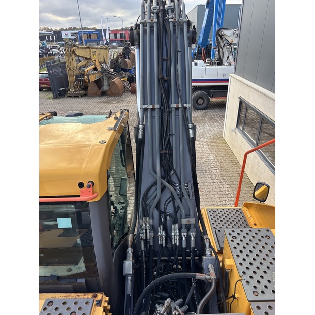 2016 Volvo EC220EL-43448746