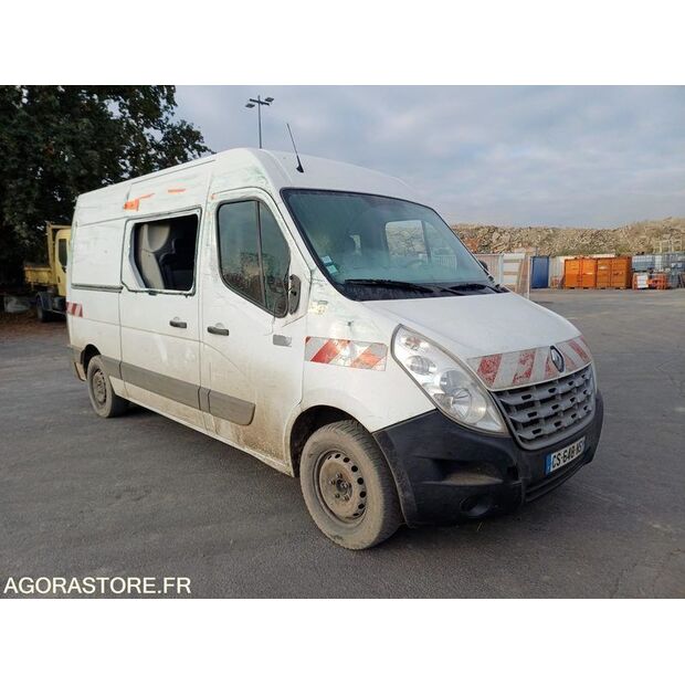 2013 رينو Master-43455795