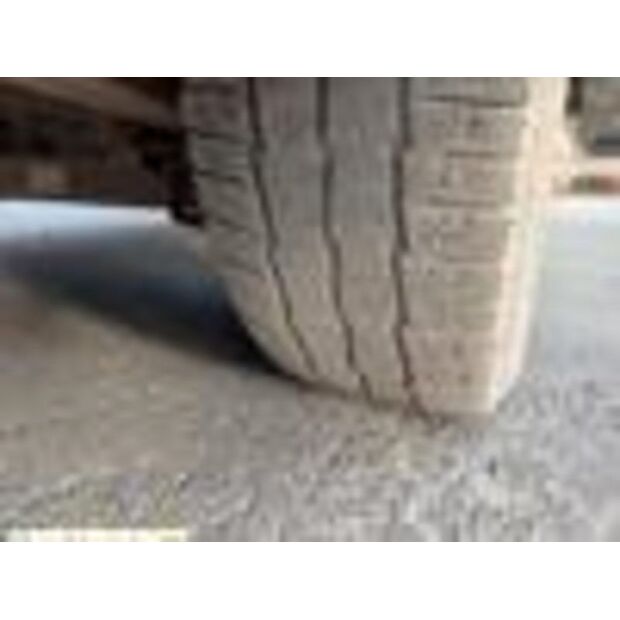 2013 رينو Master-43455805