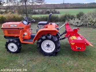 صورة ل تراكتورات زراعية كوبوتا BULTRA