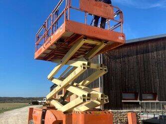 صورة ل رافعات مقصية جيه ال جي 3394RT