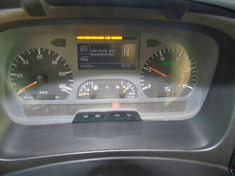 2006-mercedes-benz-axor-1843-1379558-43456454