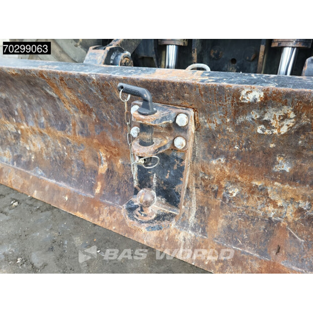 2015 Hitachi ZX140W-5B-43456985