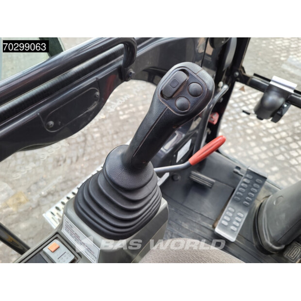 2015 Hitachi ZX140W-5B-43456997