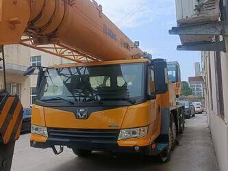 صورة ل كرينات محمولة على شاحنة 2022 اكس سي ام جي QY50KD