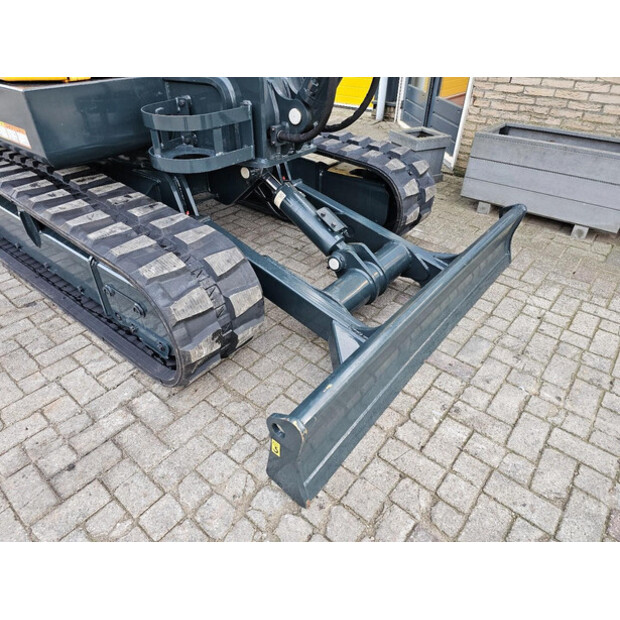 2025 هيونداي HX60PRO-43458695