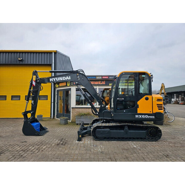 2025 هيونداي HX60PRO-43458700