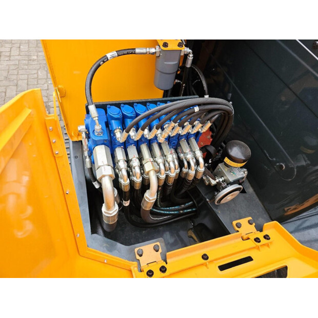 2025 هيونداي HX60PRO-43458731