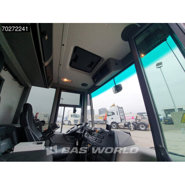 2018 Mercedes-Benz Econic 1830-43458761