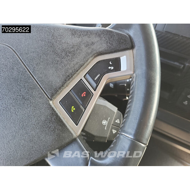 2020 Renault T520-43459820