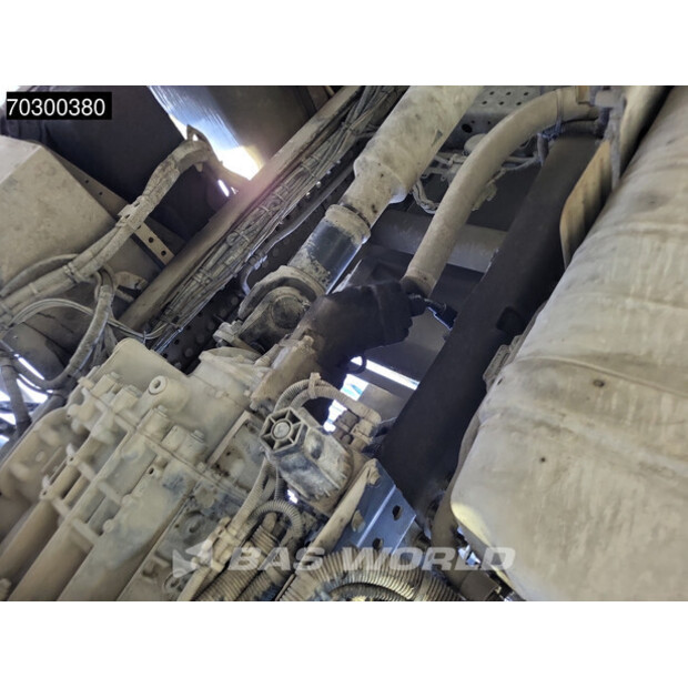 2017 مرسيدس بنز AROCS 3343-43460132