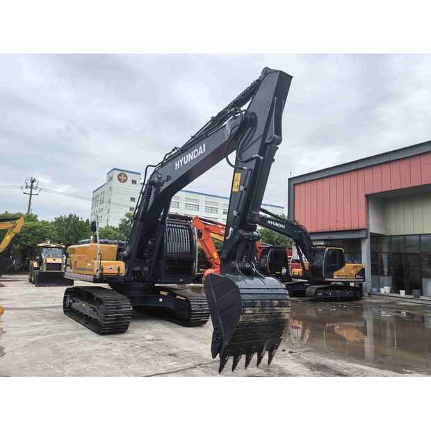 2021 هيونداي R220LC-9S-43460819